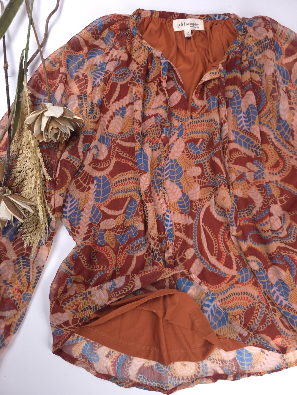 Philosophy Printed Sheer Blouse in Rust, Blue & Pink Sz Sz L - Picture 3 of 10